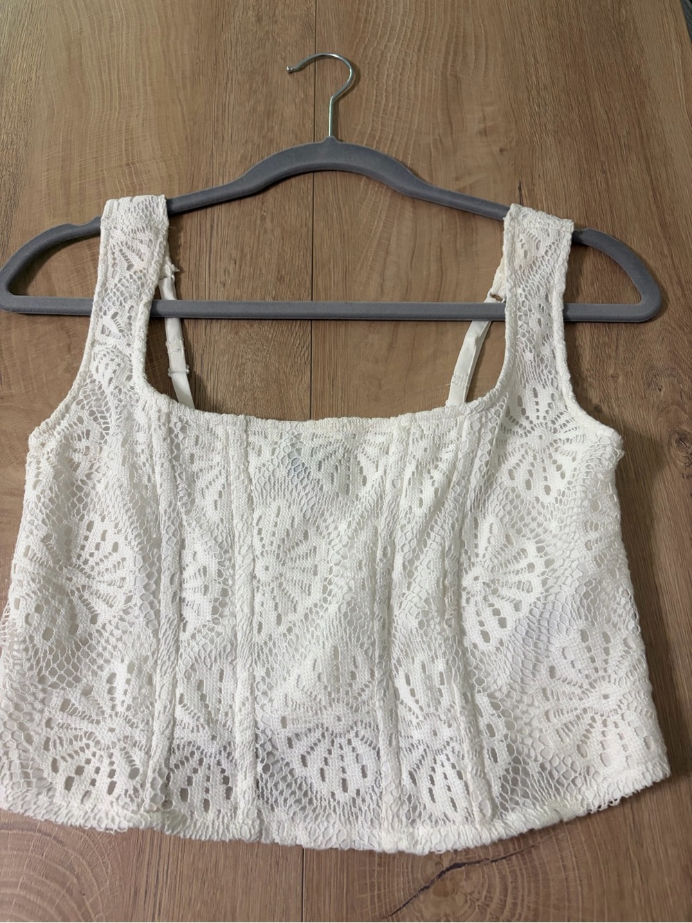 American Eagle Women’s White Lace Cropped Tank Top
